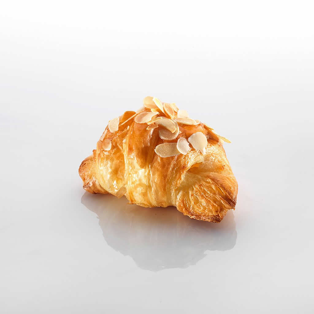 Mini-Croissant with Almonds